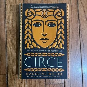 Circe by Madeline Miller paperback
